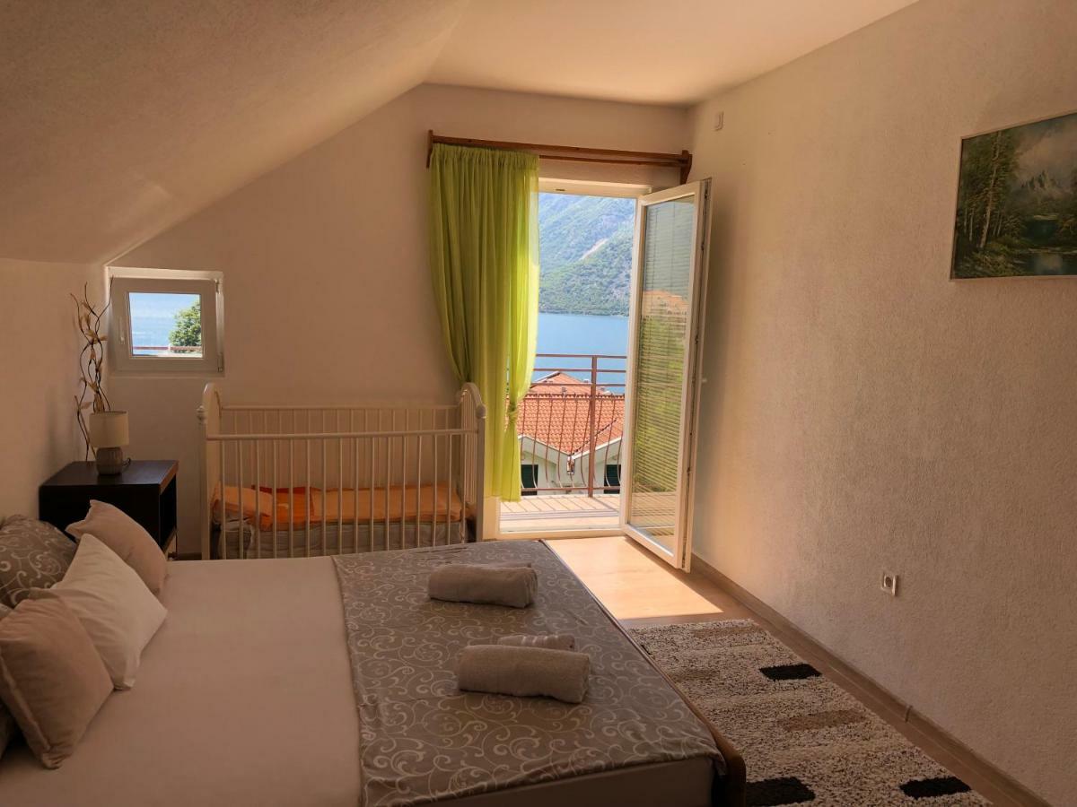 Apartman Nina2 Рісан Екстер'єр фото