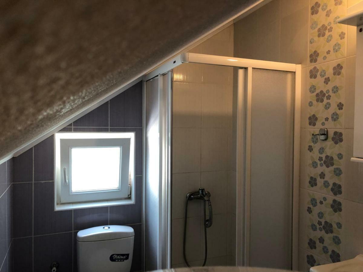 Apartman Nina2 Рісан Екстер'єр фото